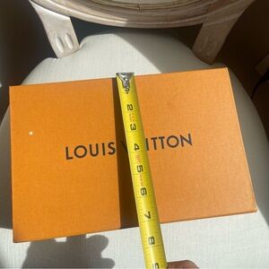 LOUIS VUITTON BOX 7”x10”x4”